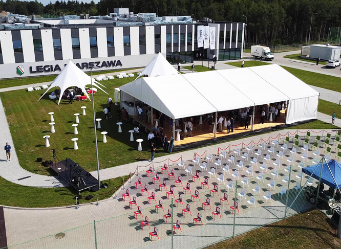 Hala namiotowa na otwarcie Centrum Treningowego Legii Warszawa, Książenice