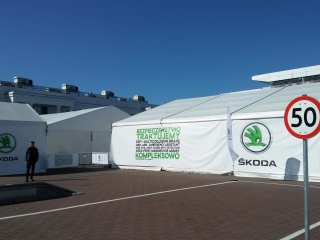 Event Moto SHOW Poznań - stanowisko Skody w halach namiotowych RAJT
